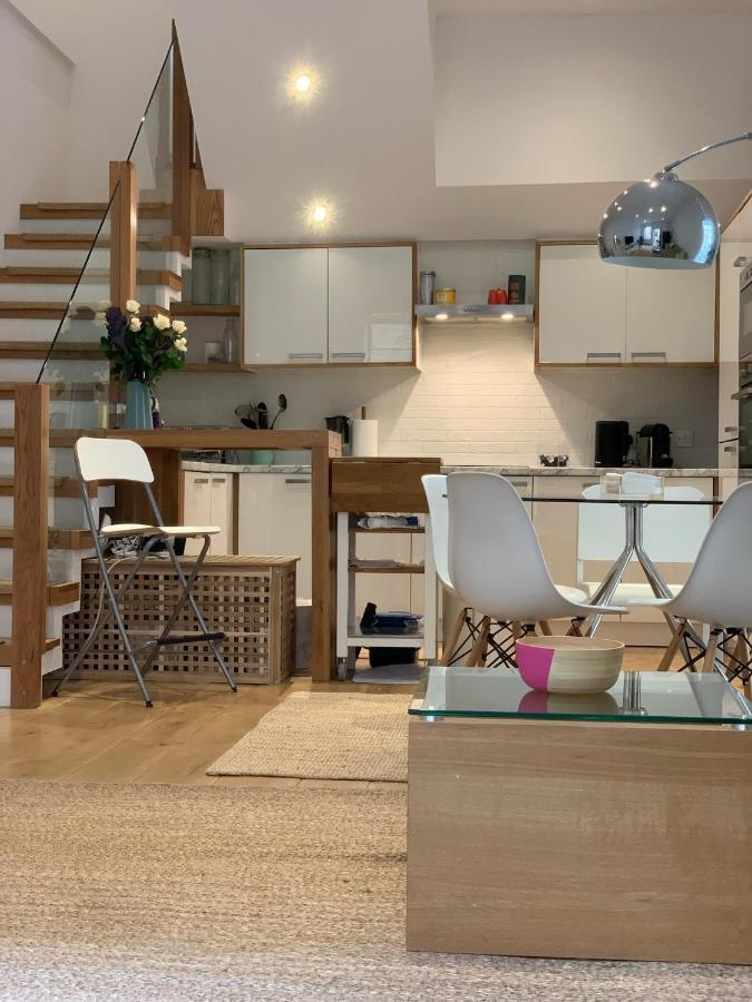 Luxury 3-Bedroom Townhouse In Hackney London Exterior photo